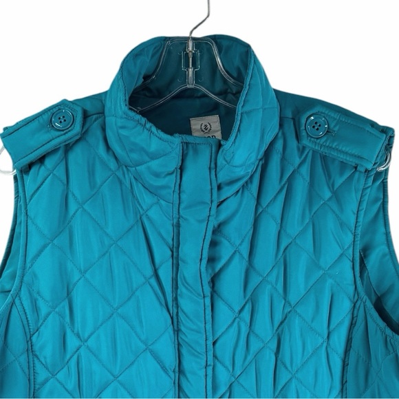 IZOD Quilted Puffer Vest Size 1X - Picture 5 of 12